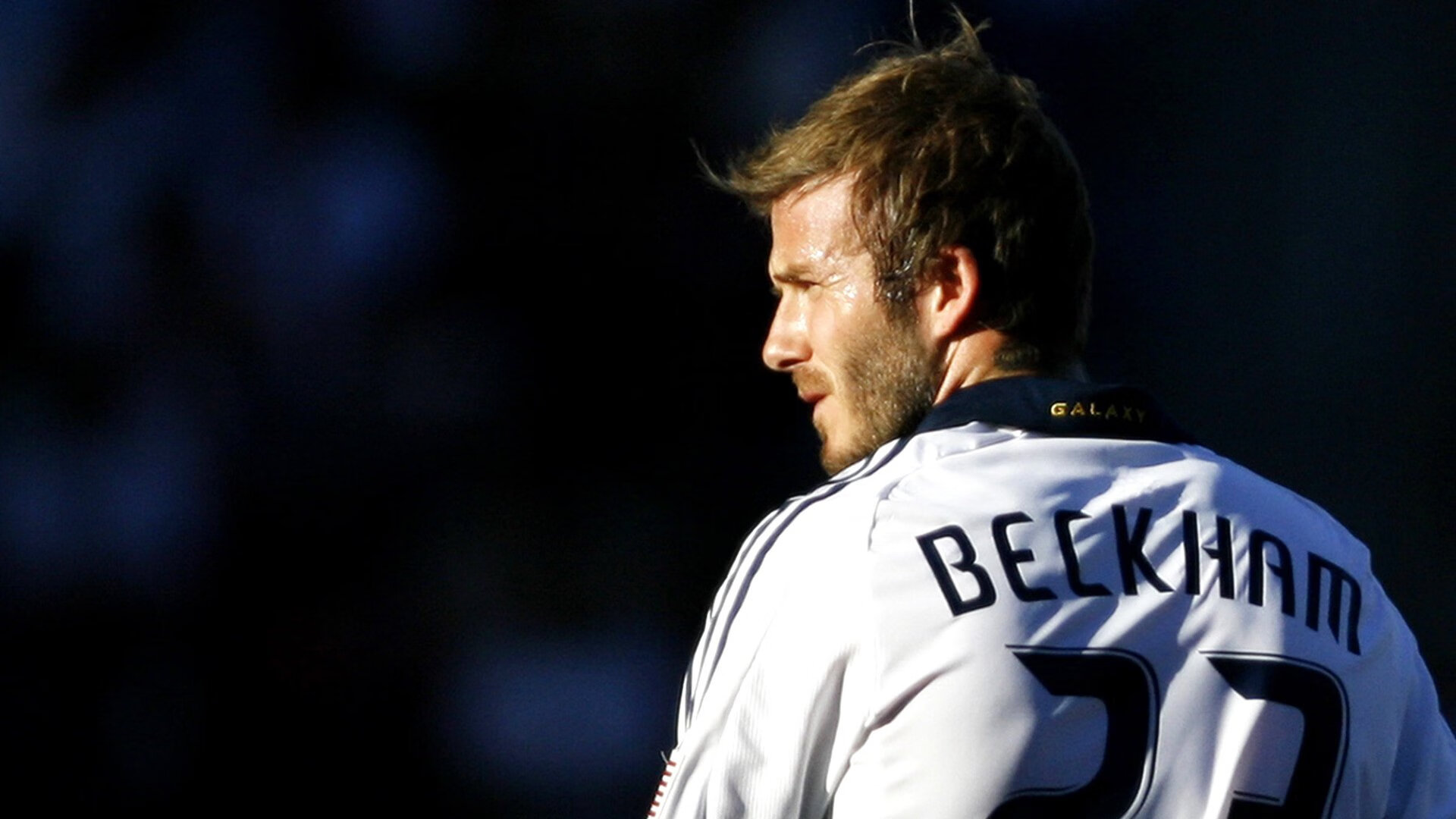 恩多比·恩乔：完美的转换踢球让南非队在比赛中占据主动，恩多cba